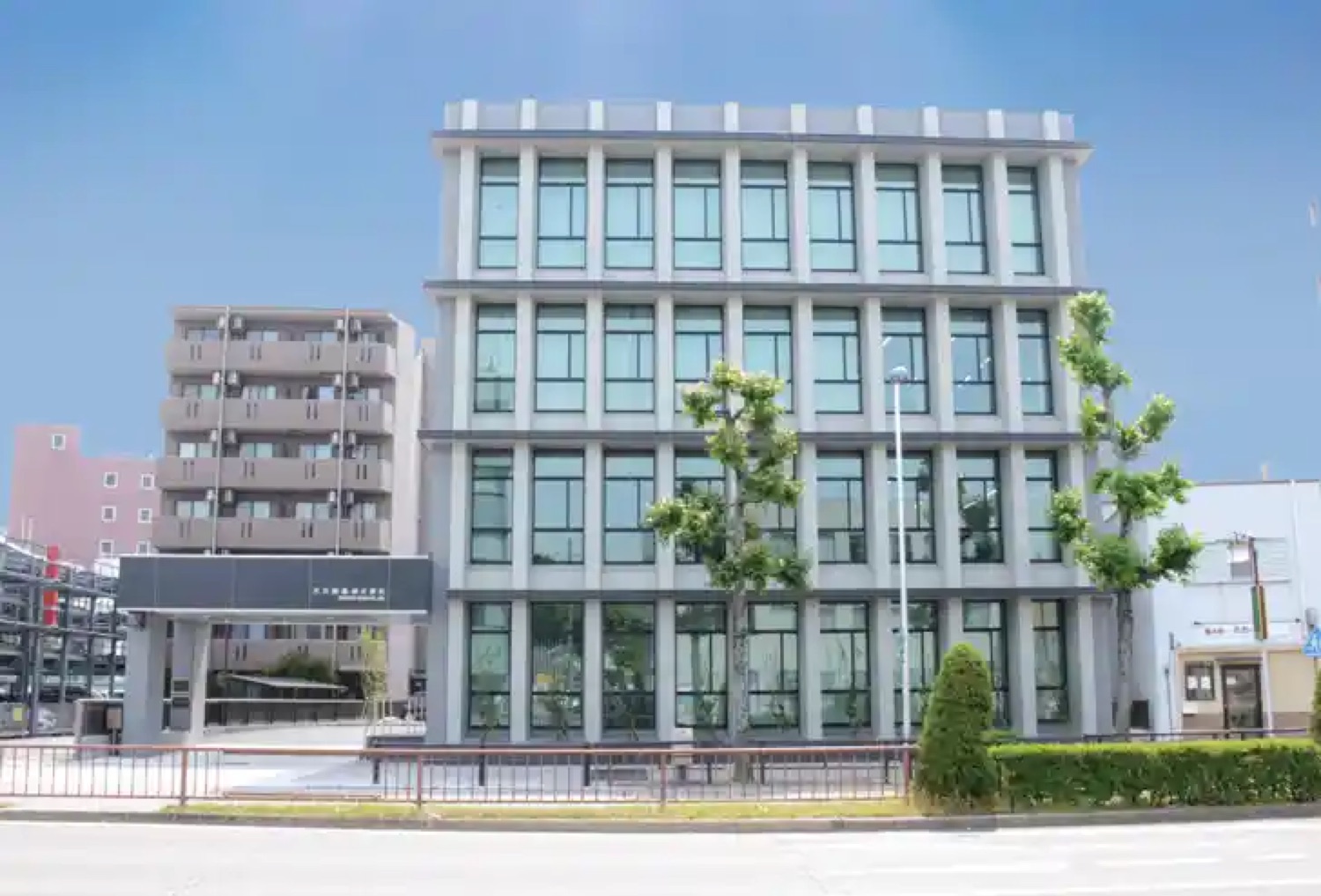 本社社屋